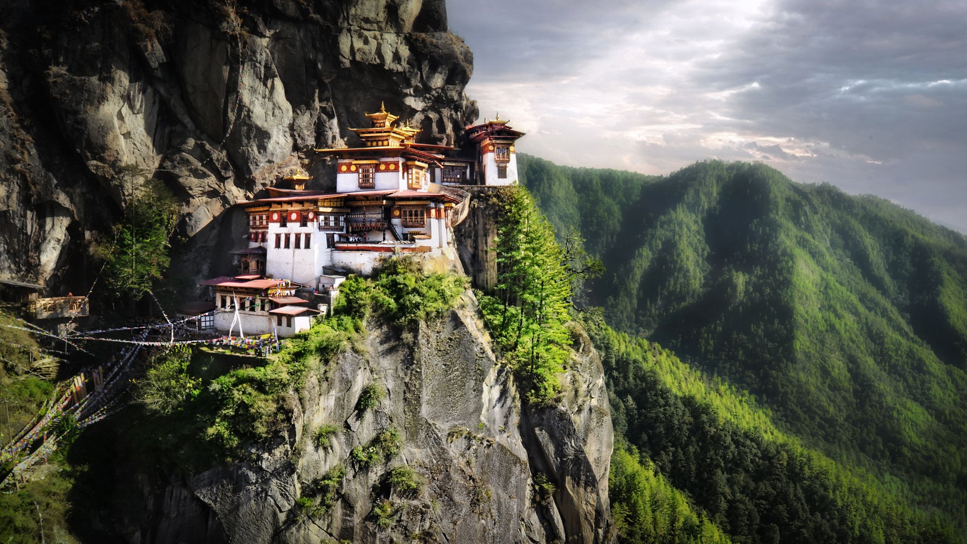 Amazing Bhutan Tour Package